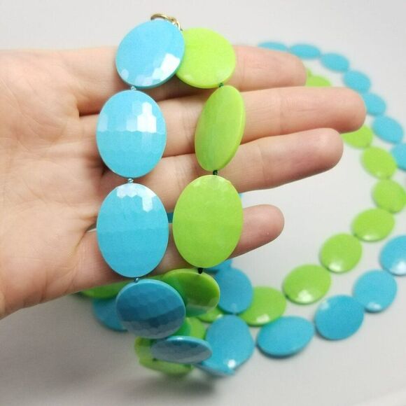 Vintage Green and Blue Two Strand Plastic Disc Beaded Necklace, Very Long Estate - Picture 2 of 6
